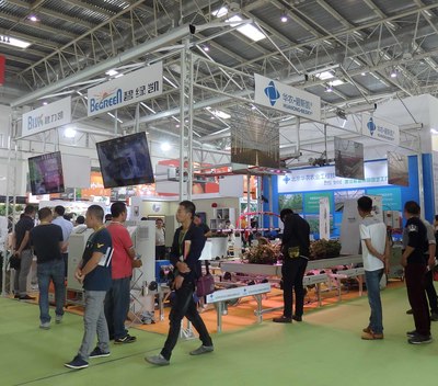 華農公司驚艷亮相第十八屆中國國際花卉園藝展覽會